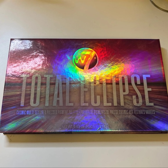 W7 Total Eclipse Eyeshadow Palette - Picture 2 of 3